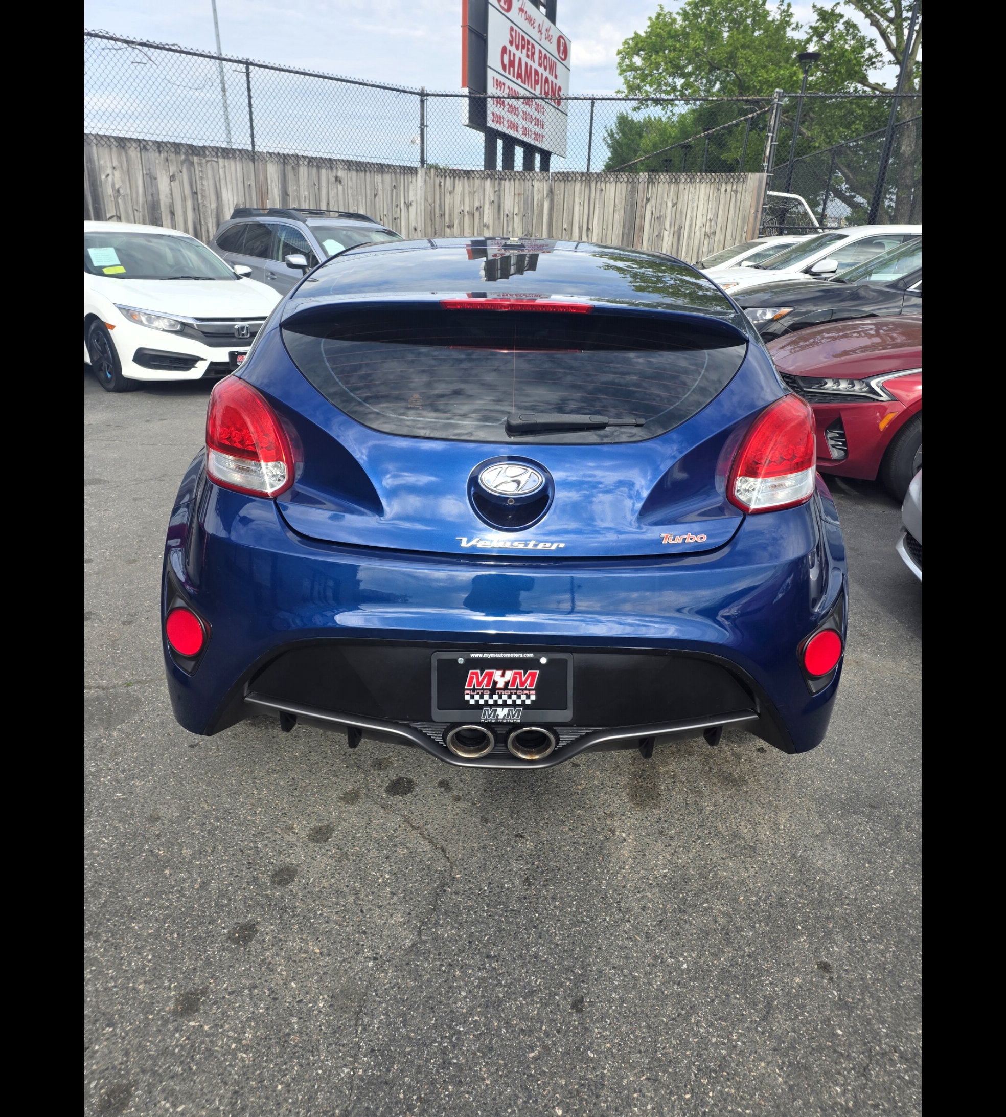 Hyundai Veloster Gallery Image